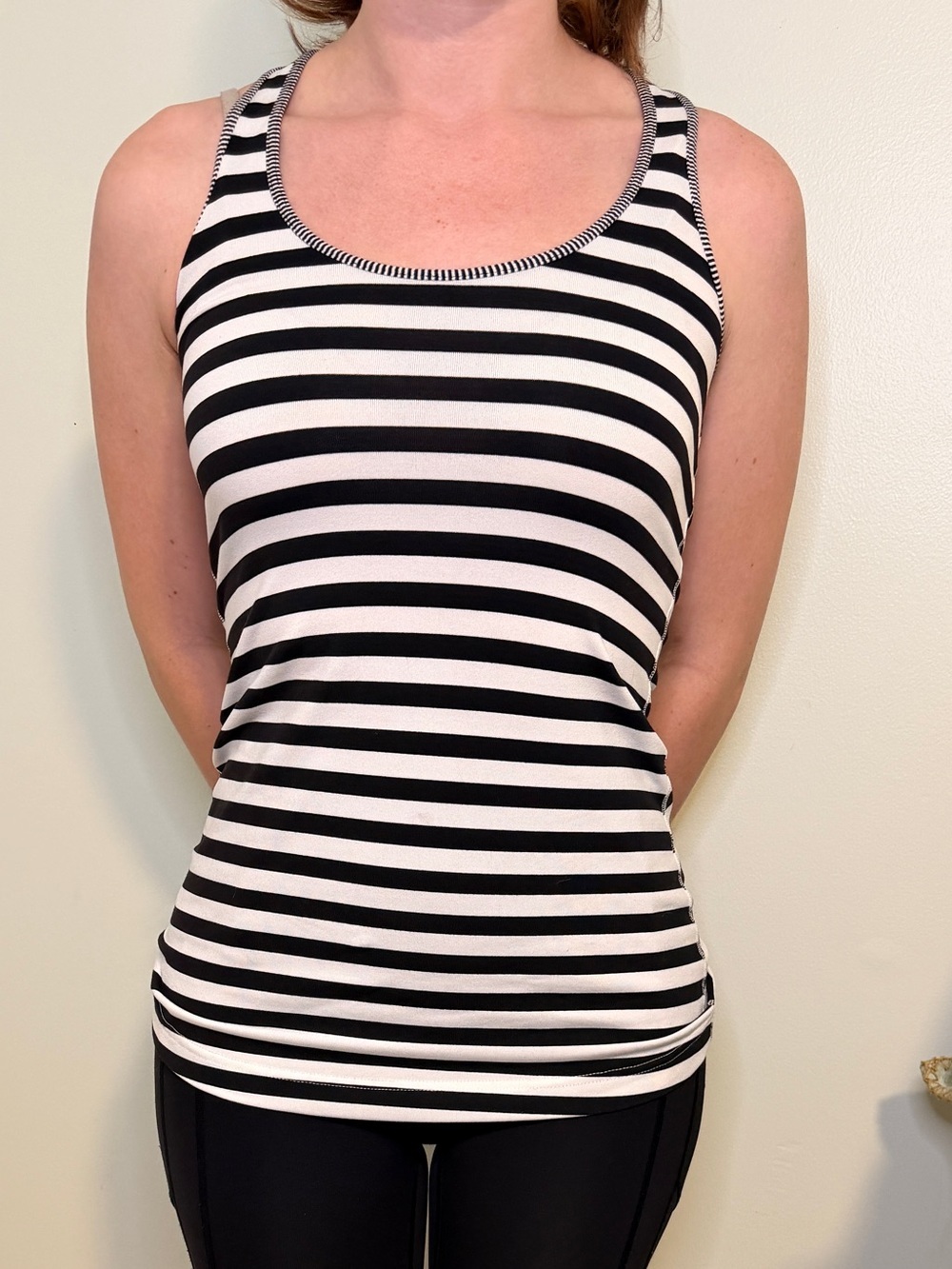 Lululemon Black White Striped Racerback Tank Top Flowy Athletic Size Small